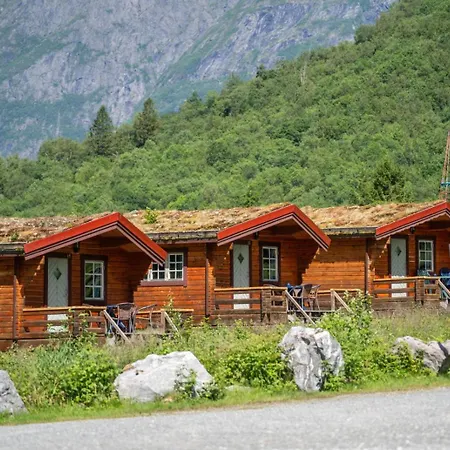Trollstigen Camping And Gjestegard Åndalsnes Exterior photo