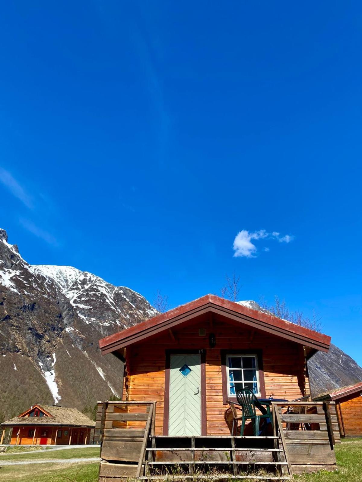 Trollstigen And Gjestegard Campingplatz *